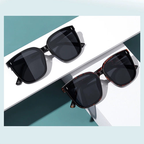 Брендовые солнцезащитные очки, в корейском стиле, защита от ультрафиолета, популярно в интернете, по фигуре