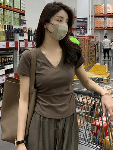 Летняя сексуальная приталенная короткая футболка с коротким рукавом, V-образный вырез