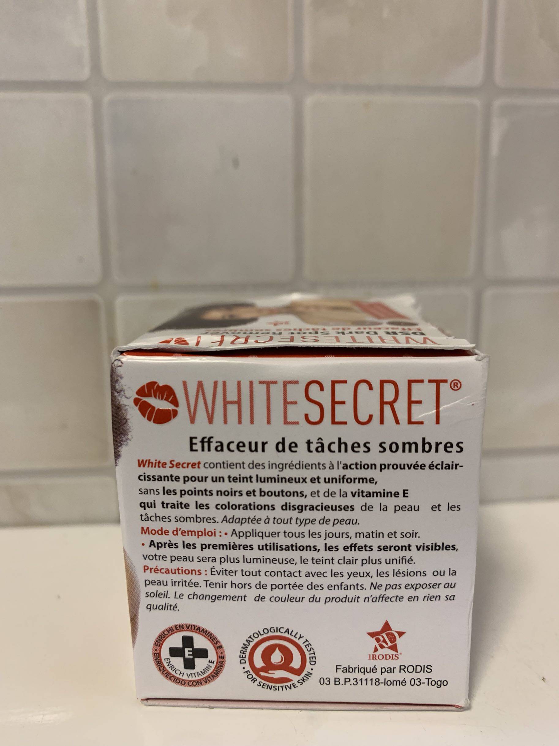 white secret dark spot remover