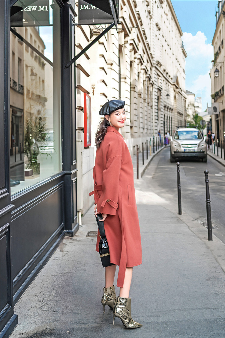 Áo choàng cổ retro Hepburn gió màu đỏ san hô áo khoác thắt eo thanh lịch trên đầu gối len áo dạ nữ hàn quốc