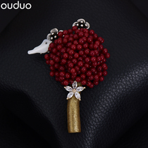 South Korea's high-grade natural sea willow fortune tree shell bird brooch red brooch coat pin sweater chain dual-purpose