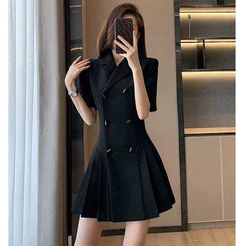 Костюм, летнее платье, приталенная юбка в складку, в стиле Шанель, короткий рукав