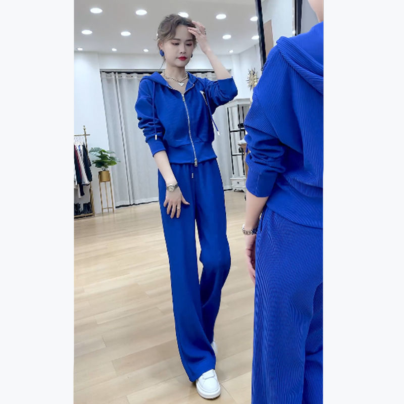 Wide-Leg Pants Suit for Petite Women, Makes You Look Taller, Spring Style, Early Spring Women's Clothing, Sporty, Fashionable, Stylish, Slimming Two-Piece Set