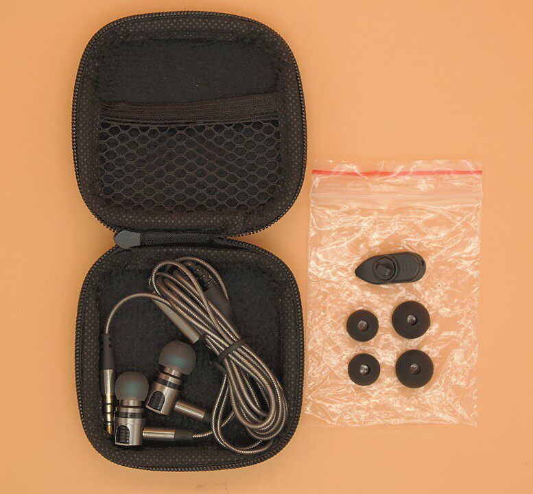 Проводные HiFi наушники dc接口可插拔线控带麦耳机线耳机头立体重低音入耳式手机耳机erji Pirole