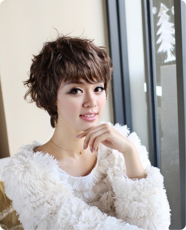 Perruque KINSTYLE    cheveux courts - Ref 2609202 Image 10