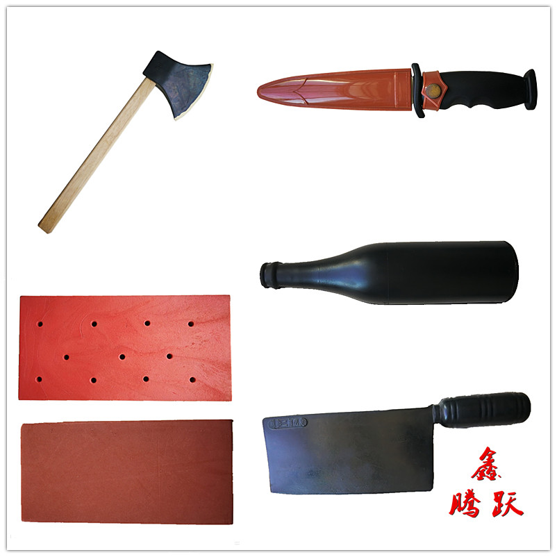 Training with rubber wine bottle simulated kitchen knife military training dagger wooden handle axe foam brick brick brick film and television props