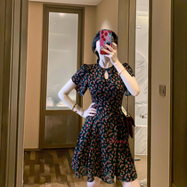 2021 summer dress new female French niche gentle floral sweet salt small man date skirt dress