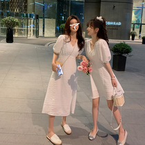 2021 summer new female girlfriends suit sisters can salt sweet French niche square collar white dress