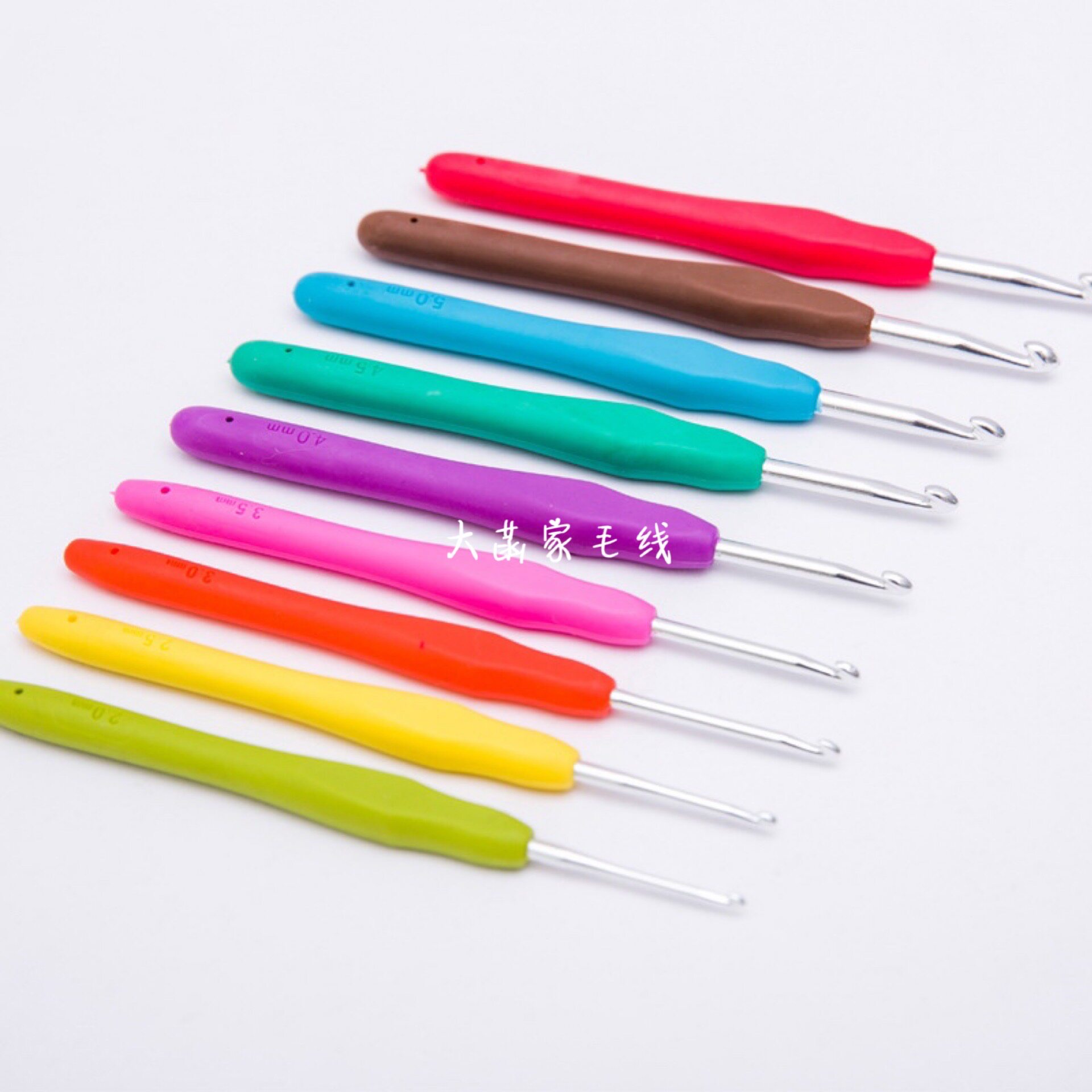 (Dahan home wool) candy color soft handle metal crochet hook novice color aluminum handle handmade diy knitting tool