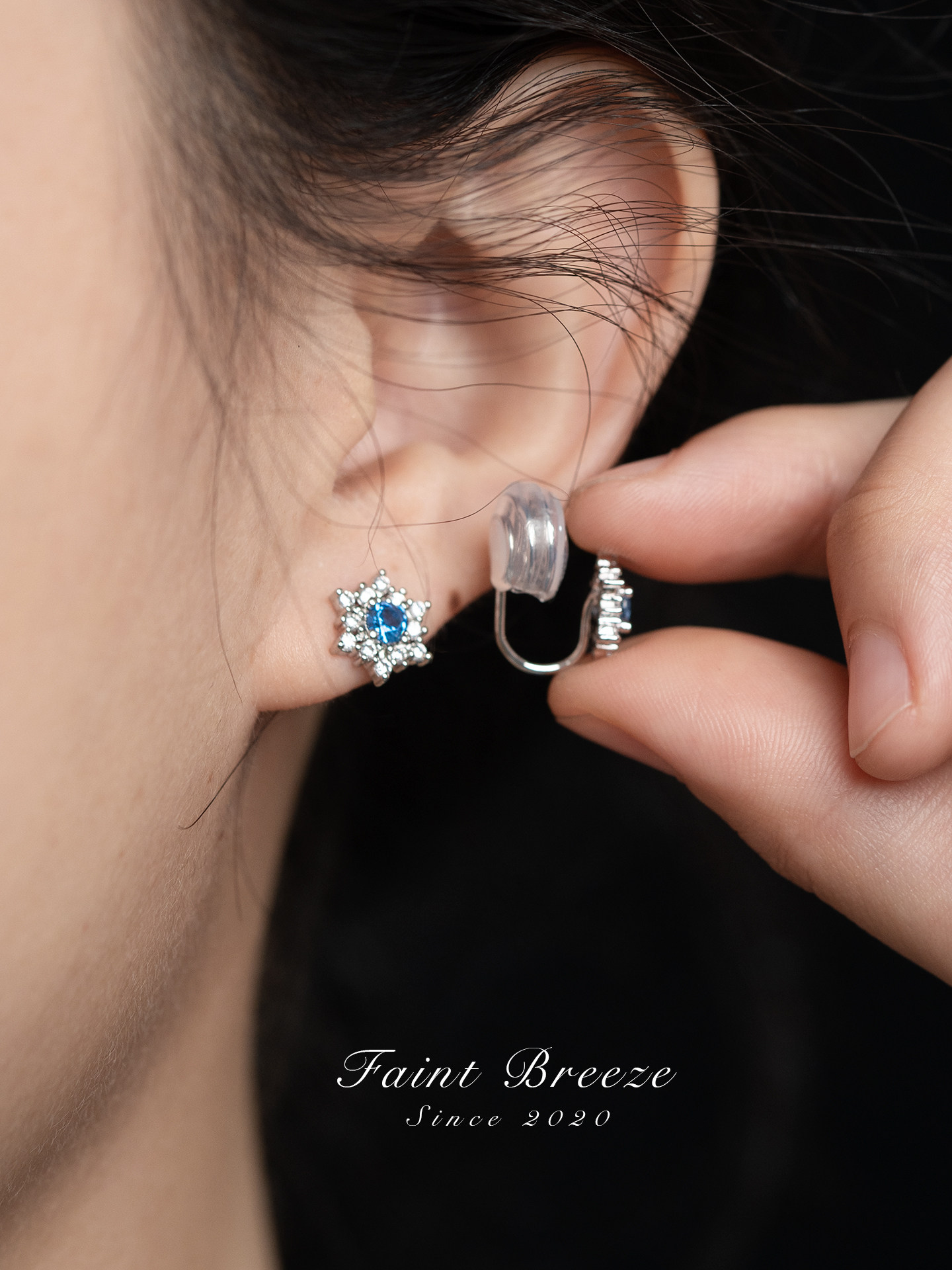 食颜派 圣诞锆石雪花耳针 (一对装)【把冬日星光戴在耳畔,让精致感如落雪般优雅降临】