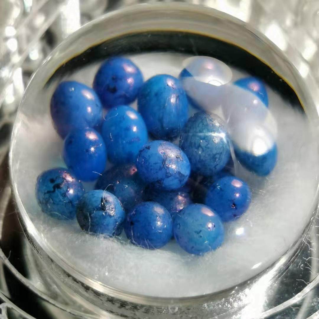 Sakyamuni Buddha Seven colorful Nauts are fortified for the Schleitättgäu box (blue) N8