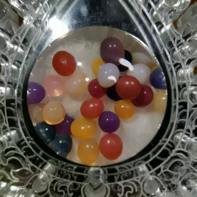 Shakyamuni Buddha colorful solid wood binding Tibetan offering Stupa 1 yuan 1 (size 1-2mm)