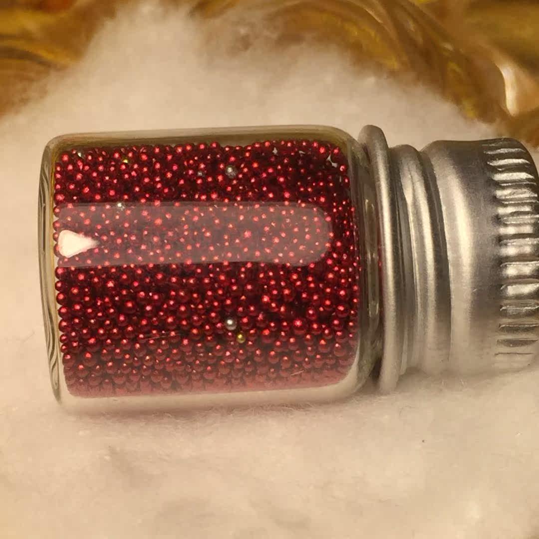 Sakyamuni Buddha red sturdy, a copy of about 5000 pieces for the Sherittagau box