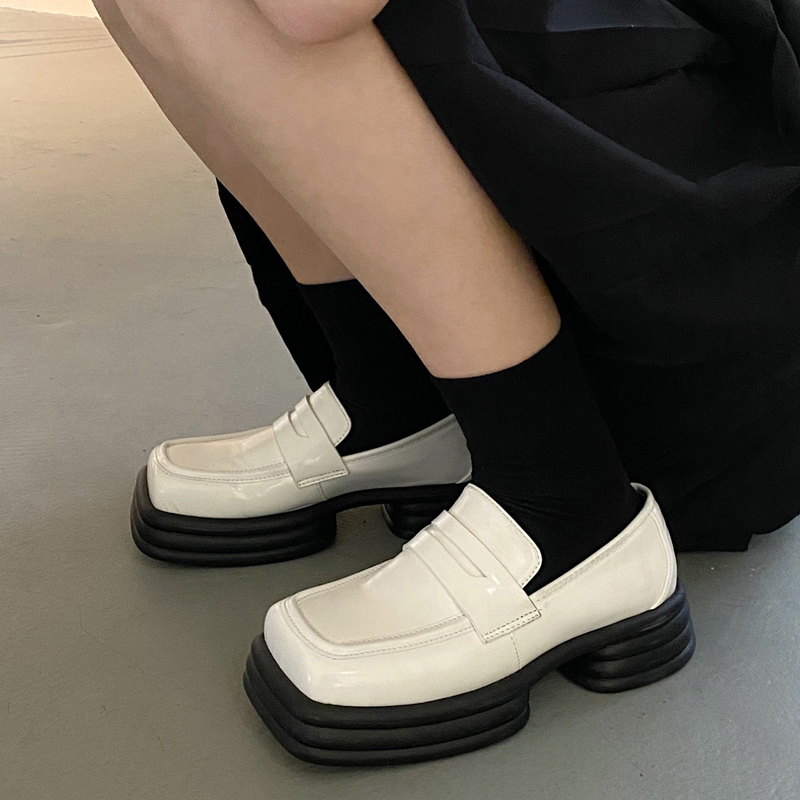 Japanese Style Small Leather Shoes for Women 2026 Spring New Square Toe Chunky Heel Thick-Soled Loafers British Style White Casual Shoes