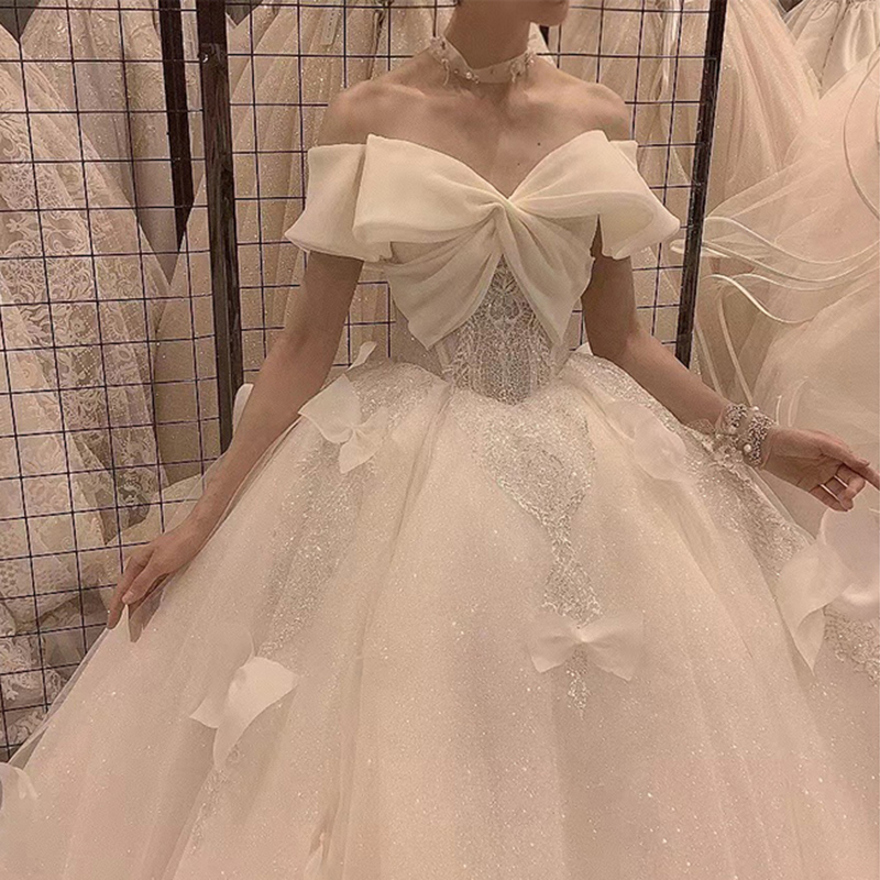 Wedding Dress 2022 New Bridal Main Yarn Word Shoulder Satin Premium Texture Big Trail Luxury Heavy Industry Retro