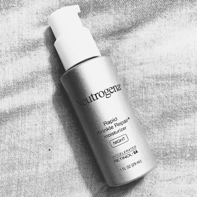 American-made Neutrogena Neutrogena Retinol small a bottle A alcohol retinol night cream SA light fine lines anti-early aging