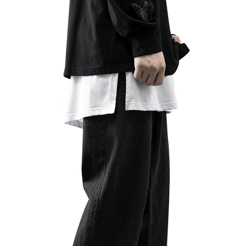 Маленькая ярочная занавеска Хай -стрит.