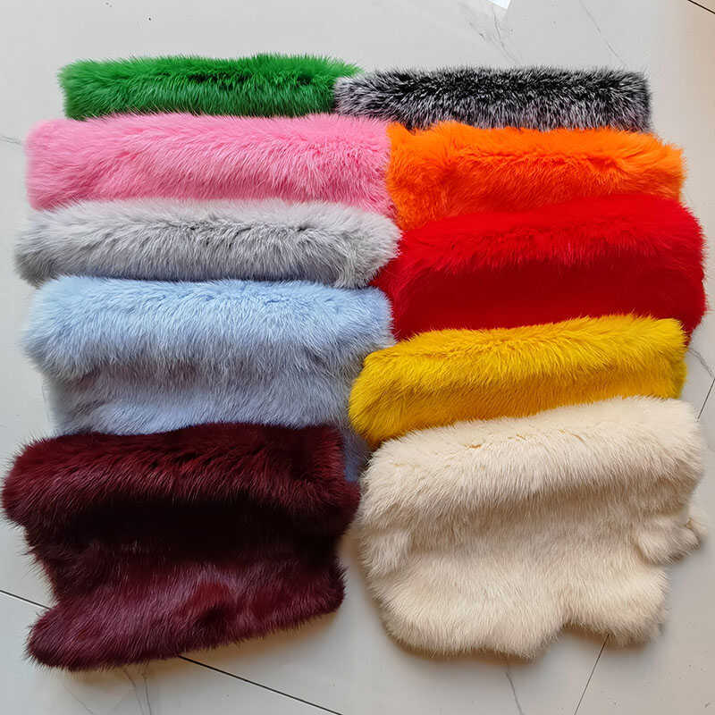 Whole Rabbit Fur Raw Material, Rabbit Fur Table Mat, Rabbit Fur Strips for Lion Head, Fur Coat Lining, Fur Material for Bags