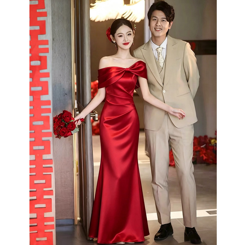 Red Engagement Dress, Bride's Toast Dress, 2026 New Style, High-End Satin Fishtail Dress, Wedding Homecoming Banquet Casual Wear Red Engagement Dress, Bride's Toast Dress, 2026 New Style, High-End Satin Fishtail Dress, Wedding Homecoming Banquet Casual Wear