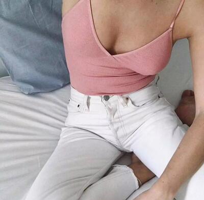 Here are the real photos of the three-color new basic base layer underwear, a slim short deep V halter top, which is on sale for overseas orders
