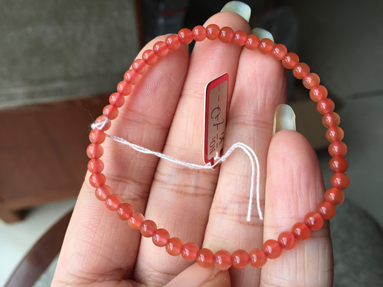 3-4mm vật liệu Tứ Xuyên tự nhiên Nam mã não đỏ vòng tròn hạt nhỏ vòng tay hồng vòng tay tỳ hưu