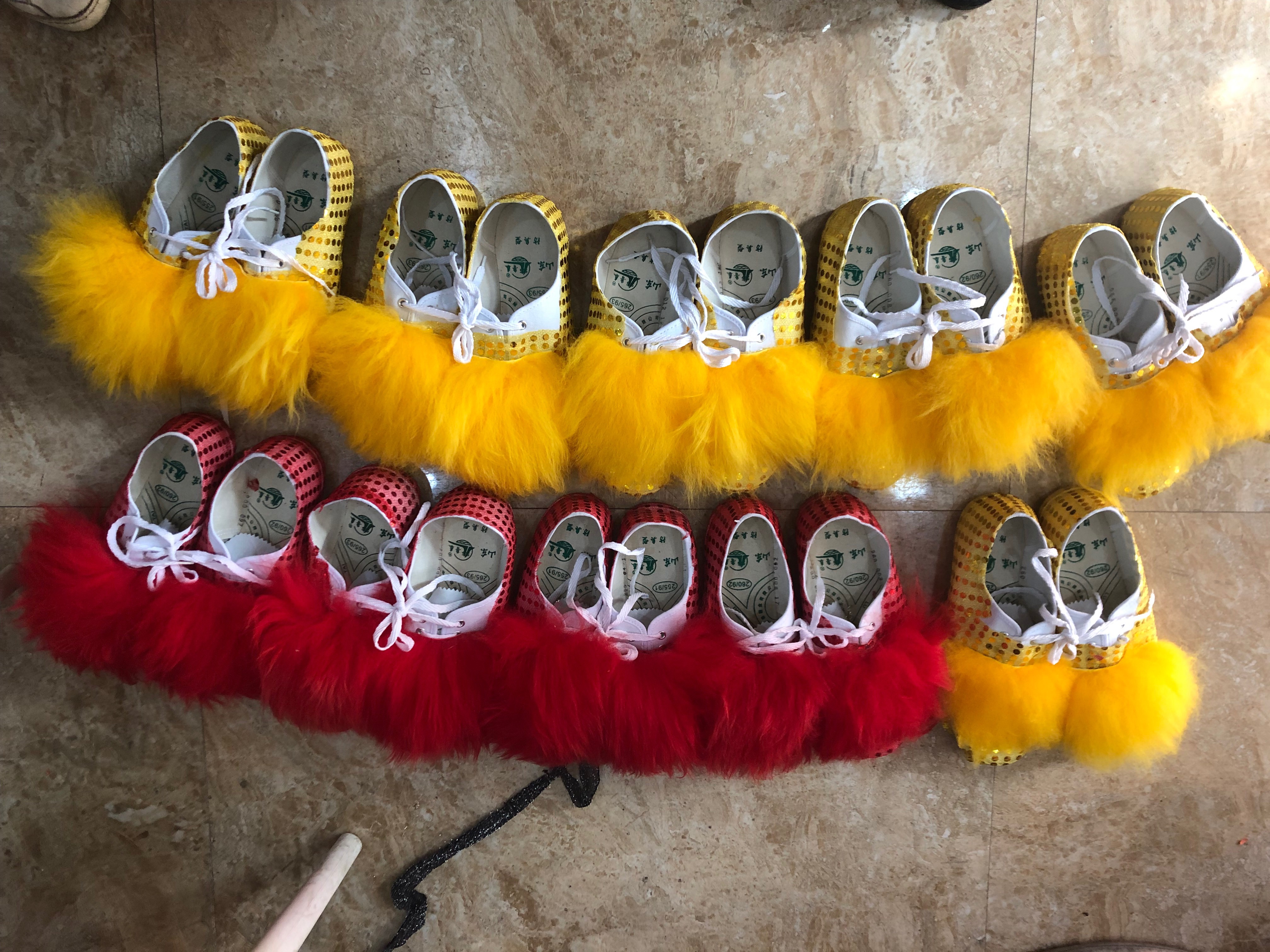 Ultra-Valued Sentiment Dance Lion Dance Shoes Wool Lion Head Lion Dance Dragon Dance Lion South Lion Dance Performance Props Manufacturer
