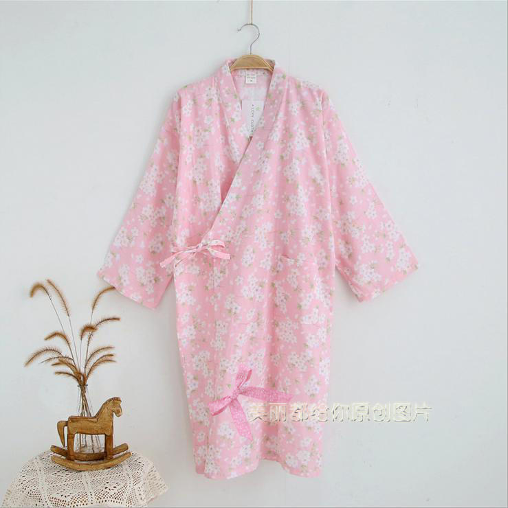 Bông gạc mỏng và áo choàng cotton nam giới và phụ nữ kimono áo choàng tắm đồ ngủ rất phẳng áo ngủ mùa xuân và mùa hè ren nightdress