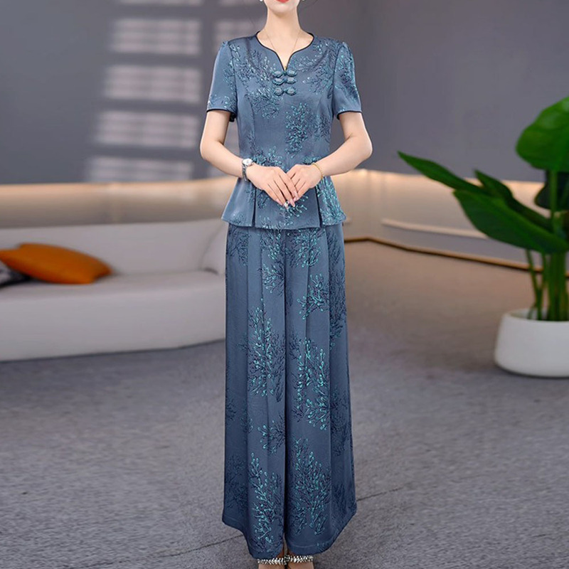 New Chinese-Style Ice Silk Satin Suit for Women, Summer 2026 New Model, Elegant Chinese-Style Top and Wide-Leg Pants Two-Piece Set