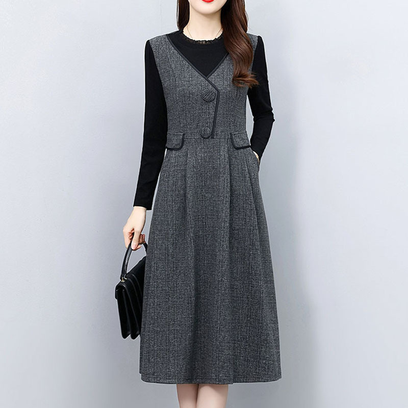 Fake Two-Piece Long-Sleeve Brushed Dress for Women, 2026 Autumn New Fashionable Mother's Clothing, Tummy-Covering Dress, Stylish and Slimming