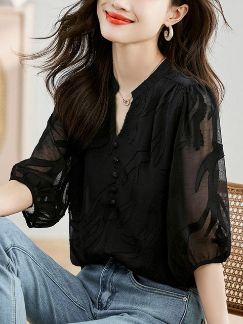 Elegant Black Short-Sleeved Chiffon Shirt for Women, Summer Wear 2025, New Fashionable and Stylish Summer Lace Loose Belly-Covering Top