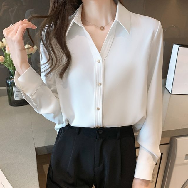 Satin shirt spring 2023 new women's retro Hong Kong style V-neck Korean design sense niche long-sleeved white shirt