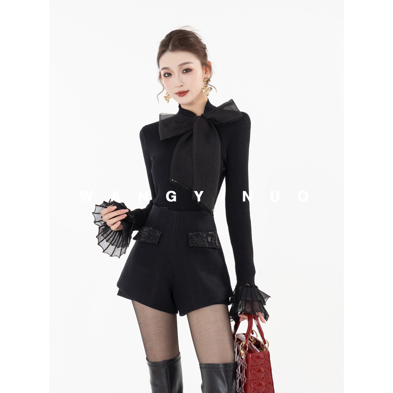 Md Yinuo [Dreamweaver Romance] 2026 Autumn/Winter Loose Knit Pullover with Bow Fashion Casual Base Layer Top