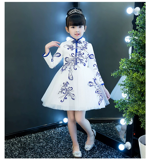 Trang phục trẻ em Trung Quốc công chúa váy guzheng trang phục cổ điển nữ lớn trẻ em Trung Quốc phong cách màu xanh và trắng sứ sườn xám quần áo trẻ sơ sinh