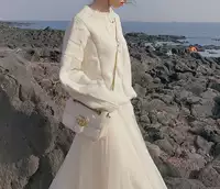 Белый
