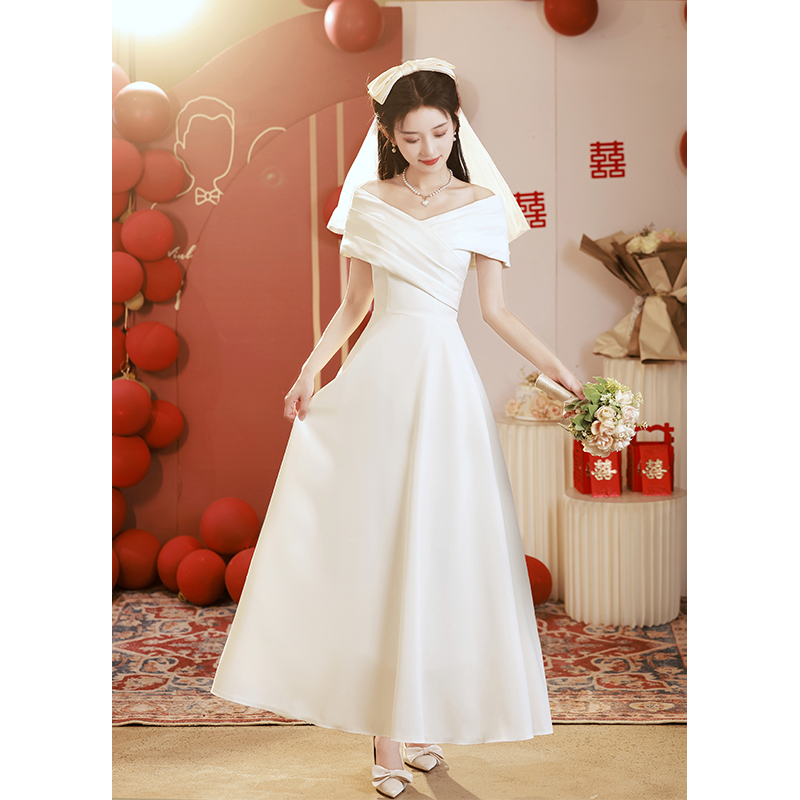 French-Style High-End White Off-The-Shoulder Light Wedding Dress for Travel Photography, Registration, and Engagement Ceremony