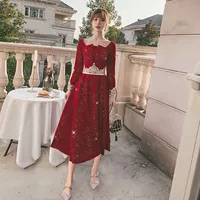 Бордовые длинные блестки для ногтей, средней длины