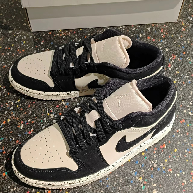 Nike Air Jordan 1 Guava Trendy Low-Top Retro Basketball Shoes for Women in Milk Tea Pink Dc0774-003