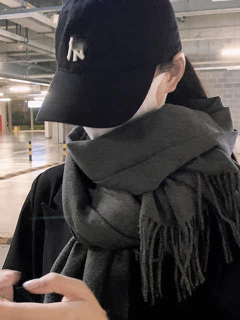 Korean Style Solid Color Faux Cashmere Scarf for Women, Thickened and Warm for Autumn and Winter, Suitable for Students and Couples, Versatile Shawl for Men, Trendy