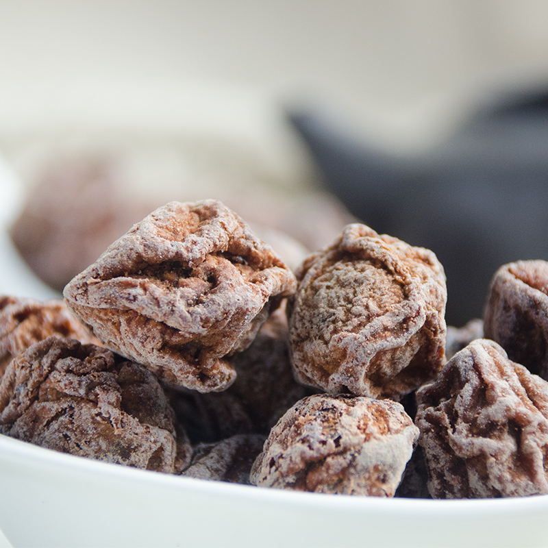 After 80, snacks Yunnan speciesute and produce gourmet snacks with snacks and tasty pregnant women with zero food and a great deal of mother-to-you