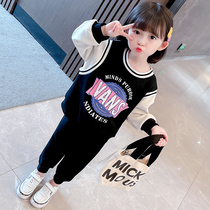 Tide brand girl Autumn suit 2021 autumn and winter new childrens net Red foreign gas baby girl baby sweater two-piece set