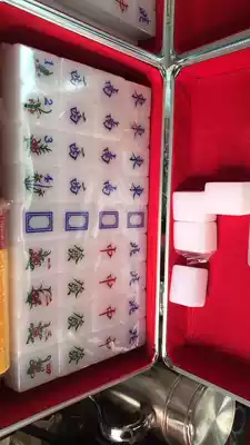 Hong Kong Mahjong hands play mahjong extra large pure white