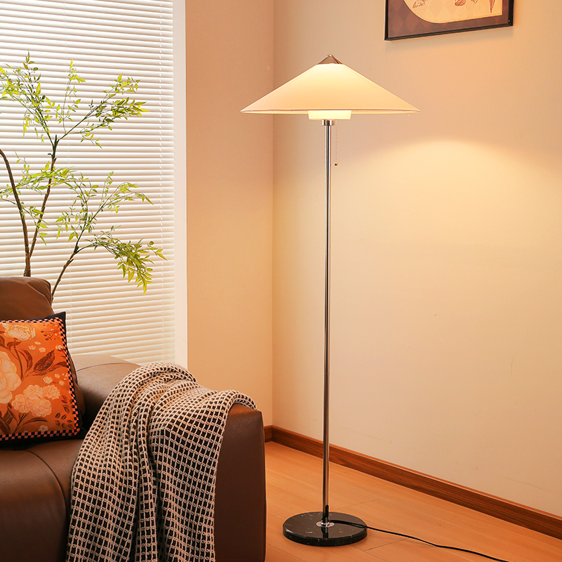 Bauhaus New Floor Lamp Next to the Sofa in the Living Room, Modern High-End Art Ornament, Bedroom Decoration Standing Lamp Bauhaus New Floor Lamp Next to the Sofa in the Living Room, Modern High-End Art Ornament, Bedroom Decoration Standing Lamp