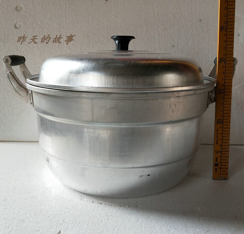 Nostalgia Old Stock 90s Single Layer Aluminum Pot 24cm28cm30cm