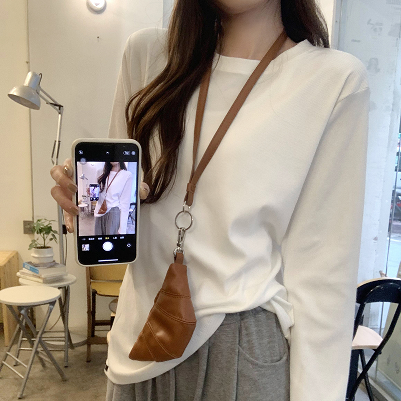 白いインナーボトリングシャツレディース2024秋冬新作長袖Tシャツ冬の人気スタイルルーズトップ