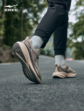 трекинговые кроссовки Tonguetied