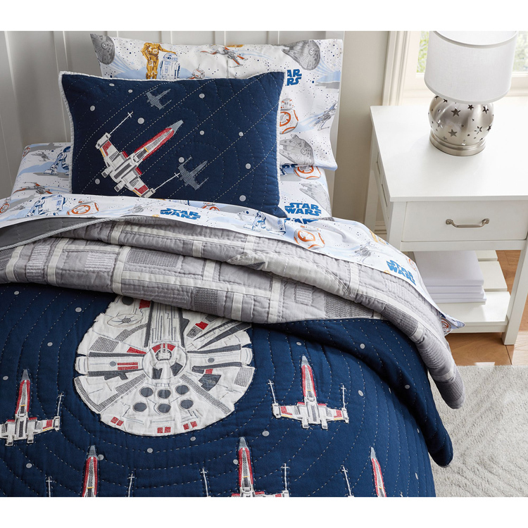 Classic Export Original Millennium Falcon Jedi Knight Cartoon Anime Boy Children's Patchwork Handmade Quilt Pillowcase Classic Export Original Millennium Falcon Jedi Knight Cartoon Anime Boy Children's Patchwork Handmade Quilt Pillowcase