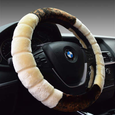 Winter short plush steering wheel cover suitable for Audi A3A4LA6LQ3Q5 car handlebar sleeve ladies 15 new