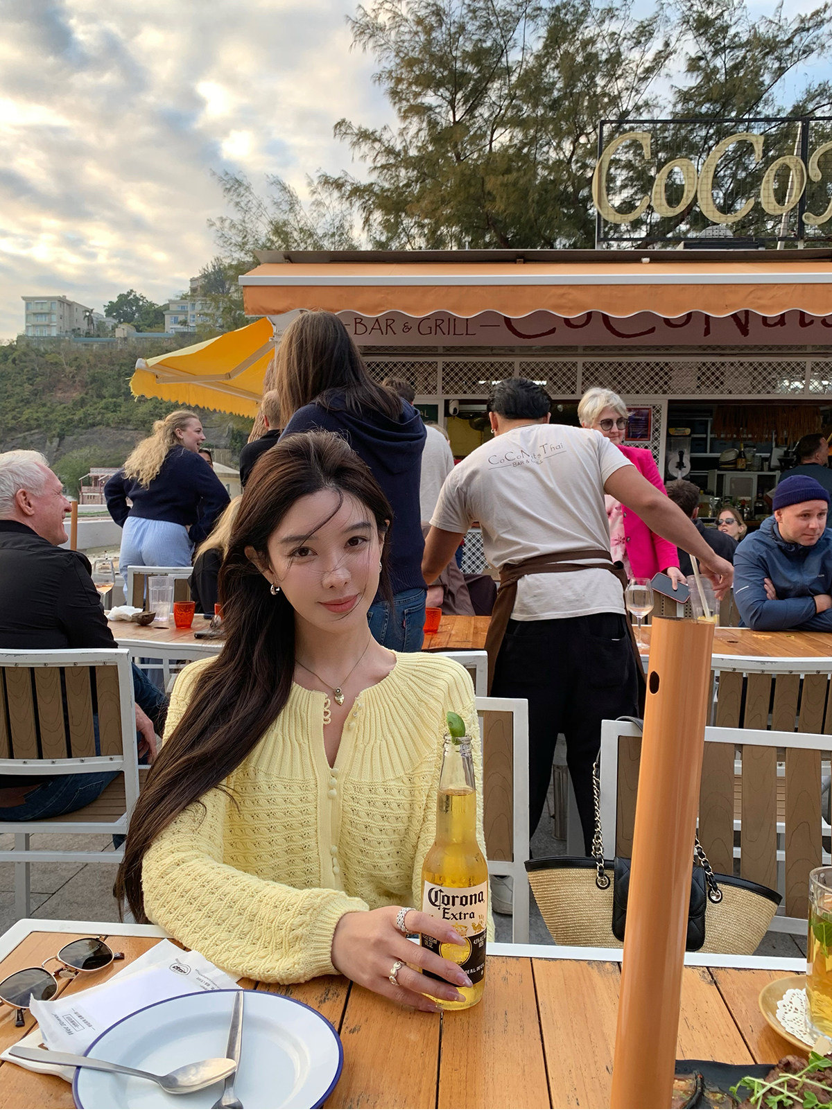 시 웨이 리앙 봄날 전복 프랑스식 낭만주의 루즈핏 느긋한 라운드 넥 벌룬 소매 홀로우 아웃 오픈 가디건 상세 이미지 59