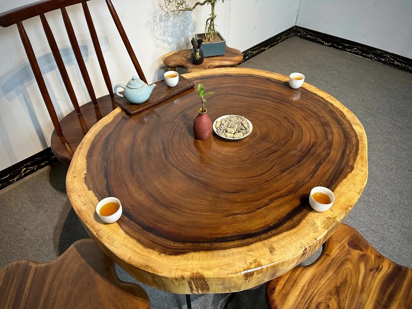 南美胡桃木茶桌：打造家中的自然风情，简约而不简单！-大板桌-淘宝百科网