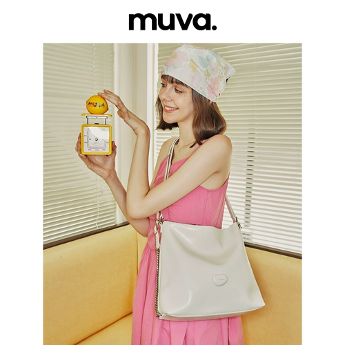 Демисезонная сумка, серебряный вместительный и большой рюкзак, премиум класс, коллекция 2023